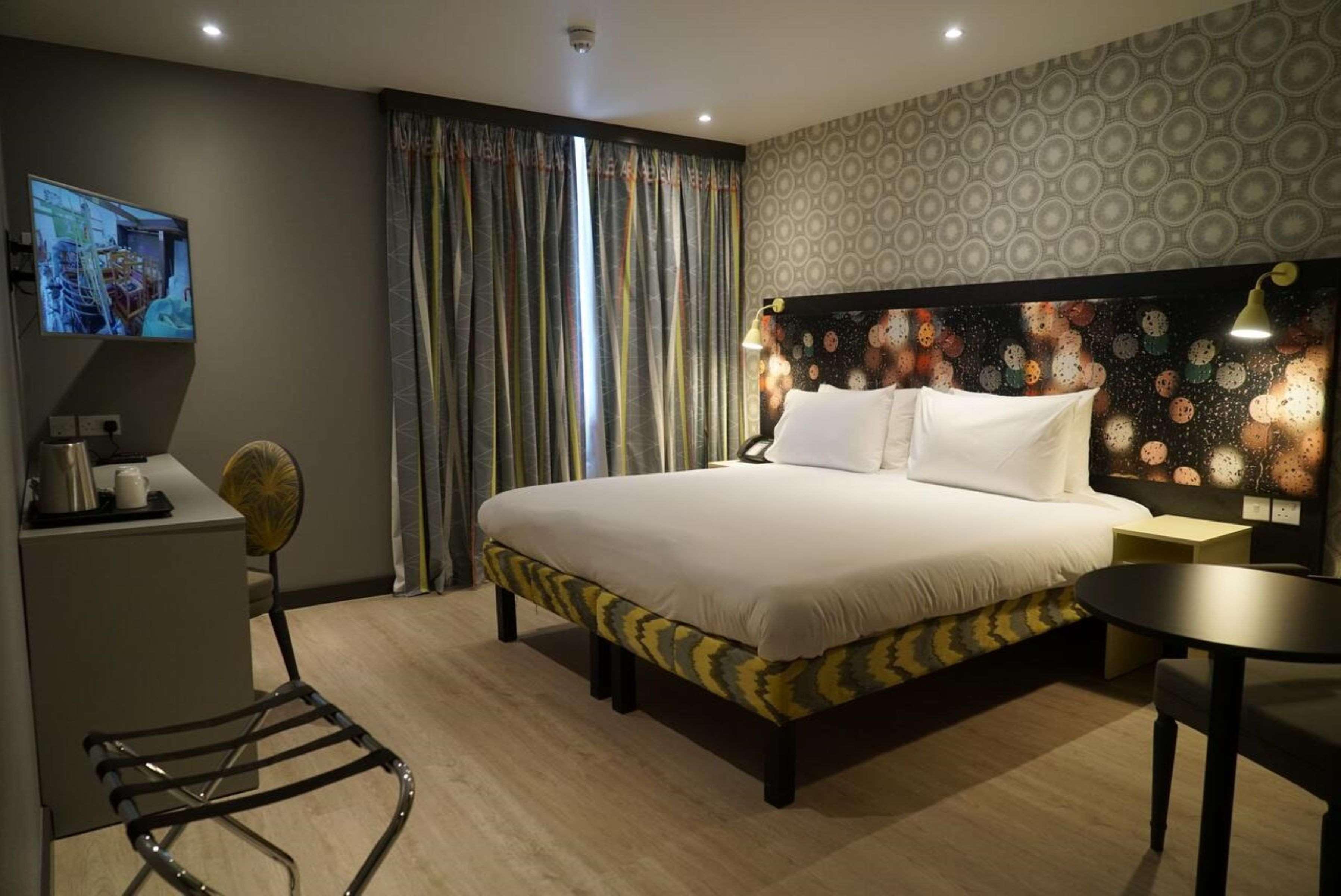 Best Western Plus Woodstock Inn&Suites Extérieur photo
