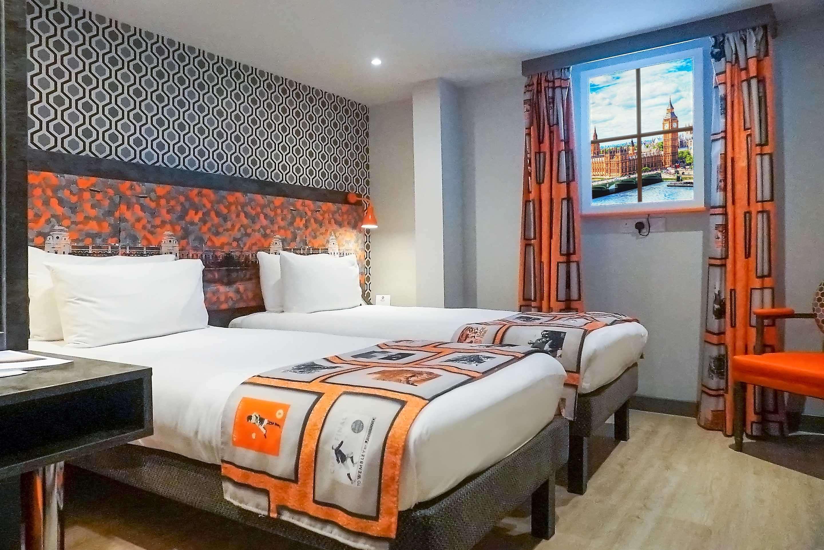 Best Western Plus Woodstock Inn&Suites Extérieur photo