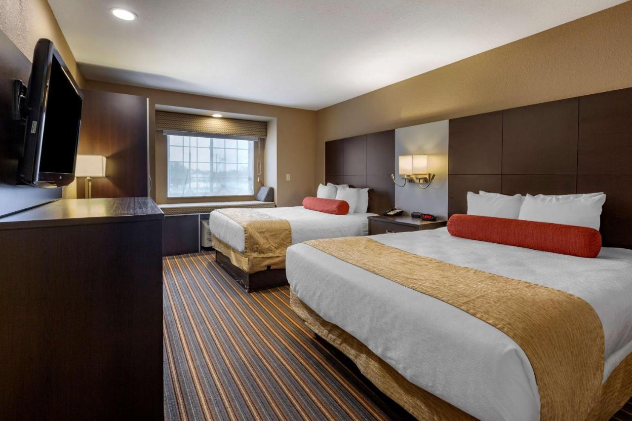 Best Western Plus Woodstock Inn&Suites Extérieur photo