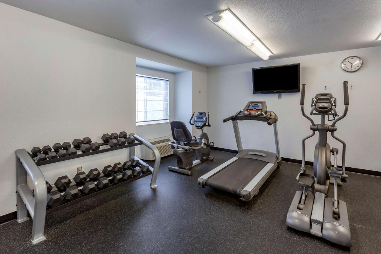 Best Western Plus Woodstock Inn&Suites Extérieur photo