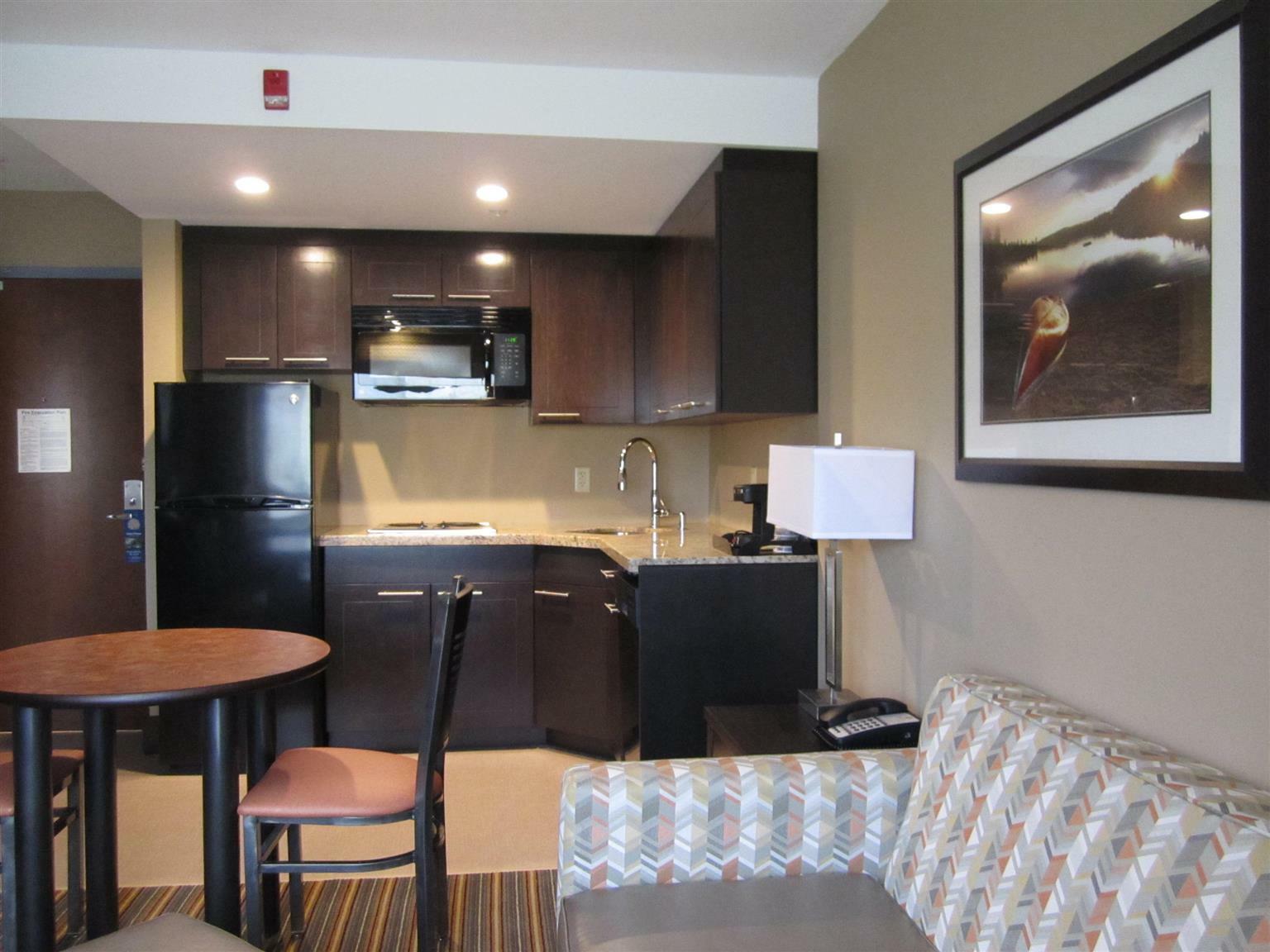 Best Western Plus Woodstock Inn&Suites Extérieur photo